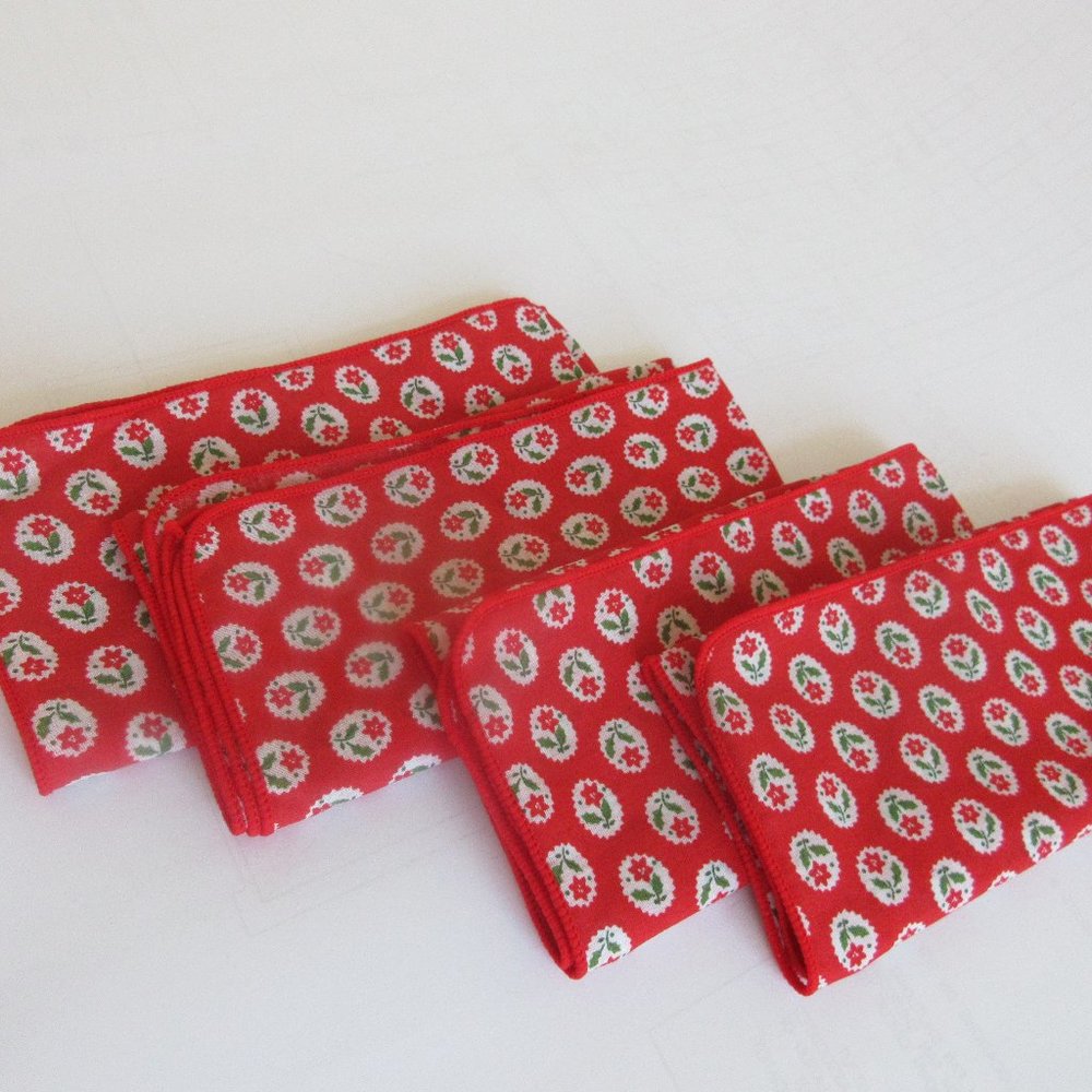Vintage Rare Red Cloth Napkins (4) Square 13" Floral Pattern Design Hong Kong